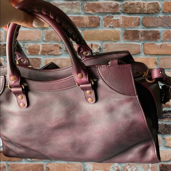 🚨Balenciaga NEO CLASSIC LARGE TOP HANDLE BAG🚨 - Picture 6 of 7